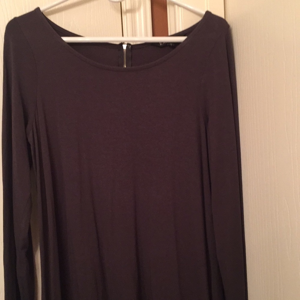 Dress - Picture 2 of 4